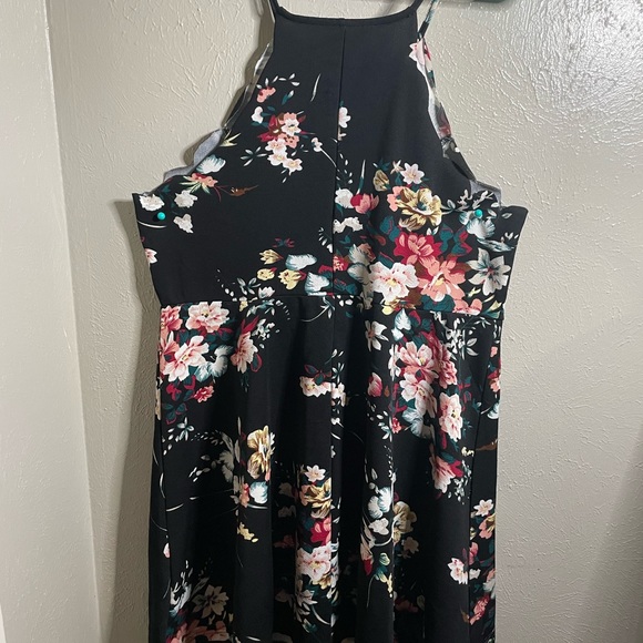 Shein scalloped multicolored flower dress - Picture 1 of 3